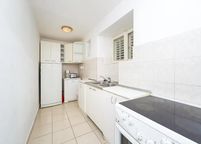 Nona Appartement Cavtat